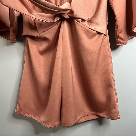 Missguided Front Tie Kimono Sleeve Faux Silk Blush Pink Playsuit Romper Size 4 - Picture 9 of 16